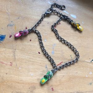 Metallic flip flop dangle charm bracelet